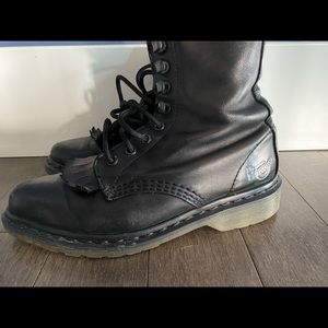 Like new Vintage unique Doc martens